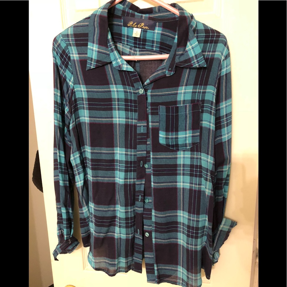 Long sleeve plaid